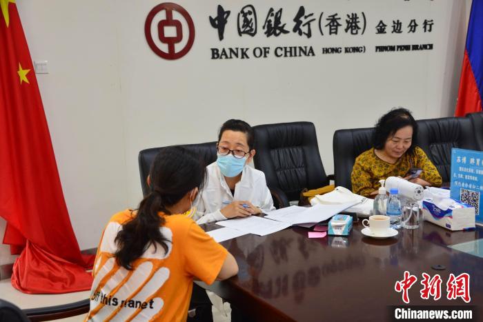 活動現(xiàn)場?！∮嘞娆B 攝