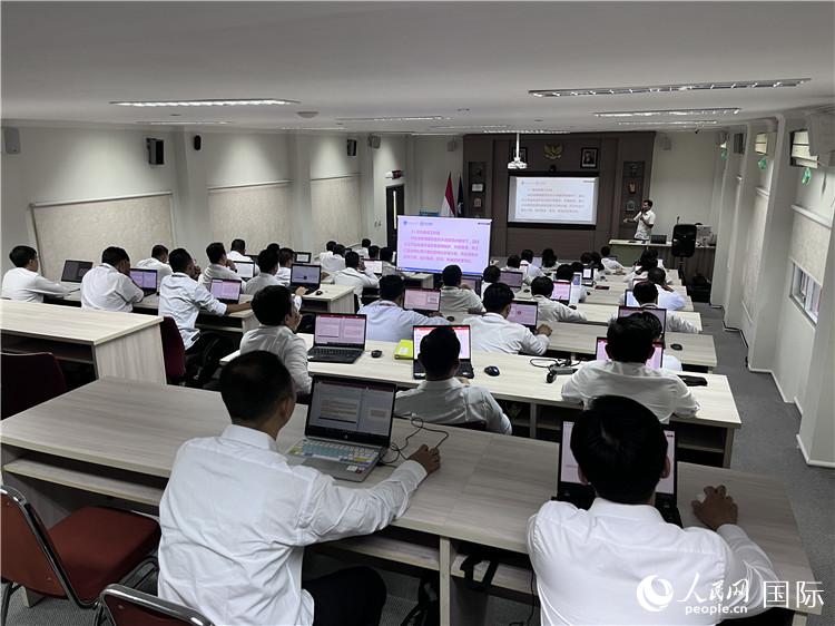 學(xué)習(xí)現(xiàn)場。人民網(wǎng)記者 張杰攝