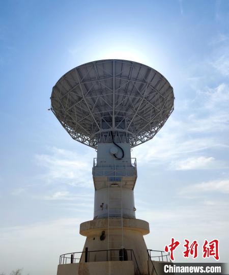 中國電科研制的測控系統(tǒng)?！≈袊娍?供圖