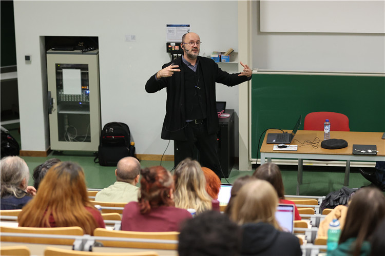 圖為講座現(xiàn)場。布魯塞爾中國文化中心供圖