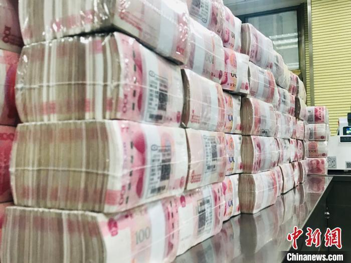 資料圖：人民幣。 艾慶龍 攝