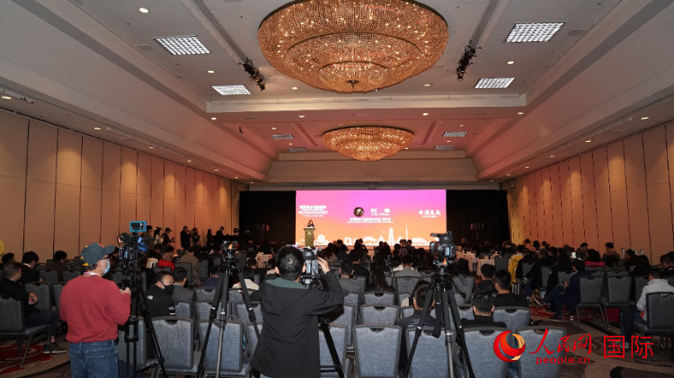 “中國之夜暨消費電子發(fā)展論壇”現(xiàn)場。人民網(wǎng)記者 鄧圩攝