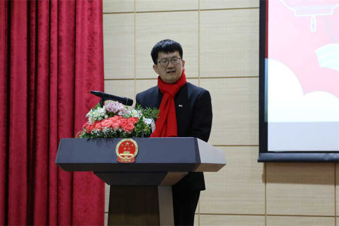 中國(guó)駐阿爾及利亞大使李健致辭。中國(guó)駐阿爾及利亞大使館供圖