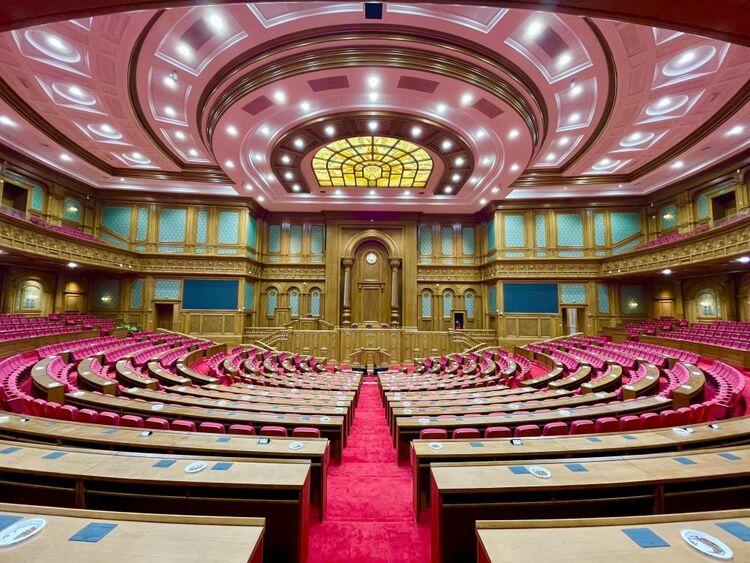 第1視點(diǎn)丨這兩座大樓，見證著中塔友誼