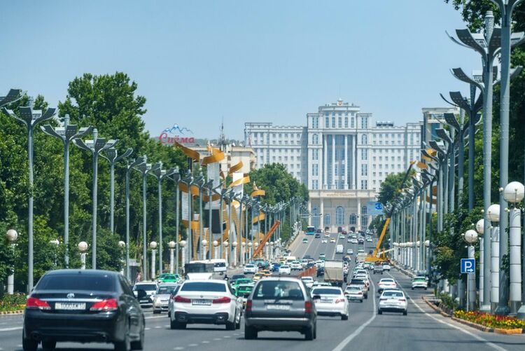 第1視點(diǎn)丨這兩座大樓，見證著中塔友誼