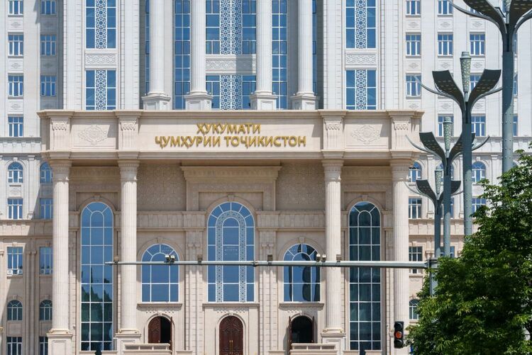 第1視點(diǎn)丨這兩座大樓，見證著中塔友誼