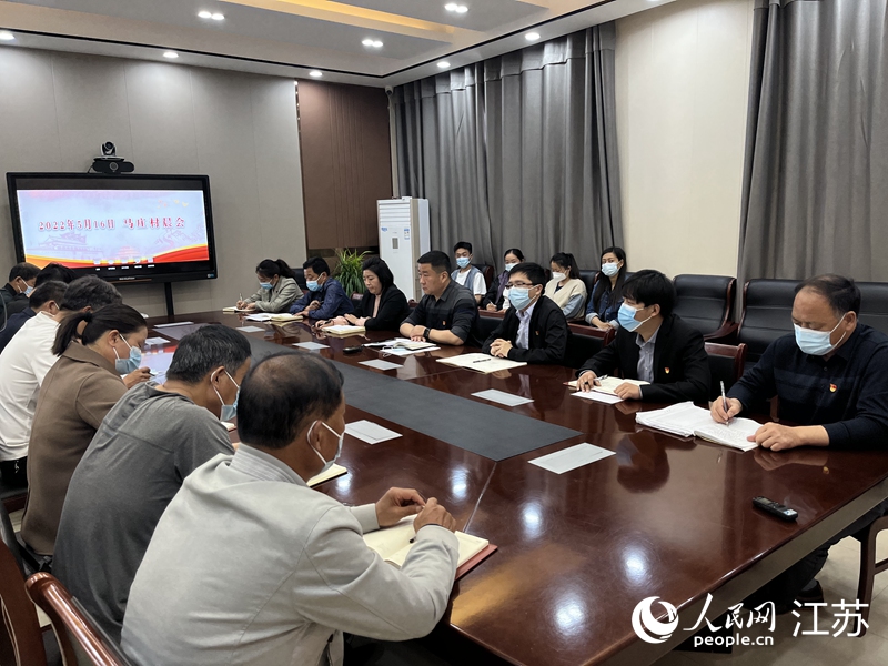 馬莊村以晨會開啟一天的工作。人民網 閆峰攝