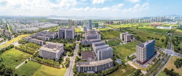 航拍產(chǎn)業(yè)園區(qū)一角。無錫高新區(qū)管委會供圖