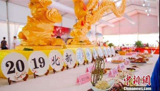 北部灣(海南儋州)旅游美食博覽會,舉辦美食評選活動 王子謙 攝