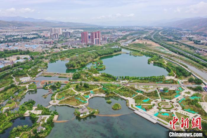 青海湟水規(guī)?；謭?chǎng)營(yíng)造林項(xiàng)目3年增加務(wù)工收入4億元