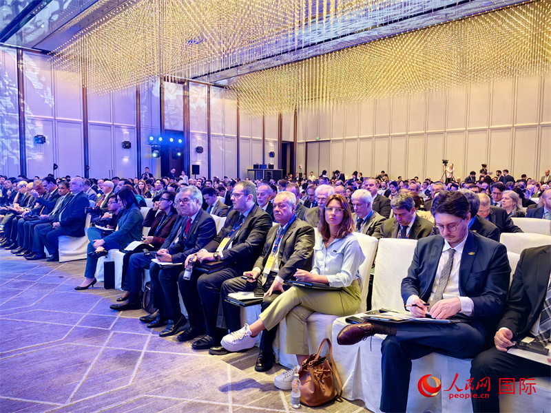 中國—巴西商業(yè)研討會現(xiàn)場。人民網(wǎng)記者 符園園攝