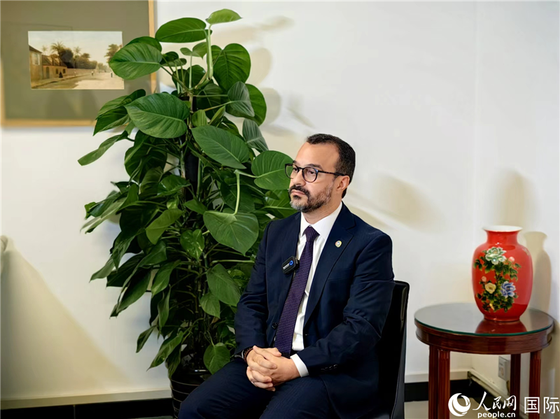 巴西文化部副部長卡西修斯·羅薩接受人民網(wǎng)專訪。人民網(wǎng)記者 符園園攝