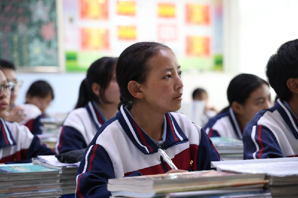 講好中華民族共同體故事，讓網(wǎng)絡(luò)“連心”更“聚心”