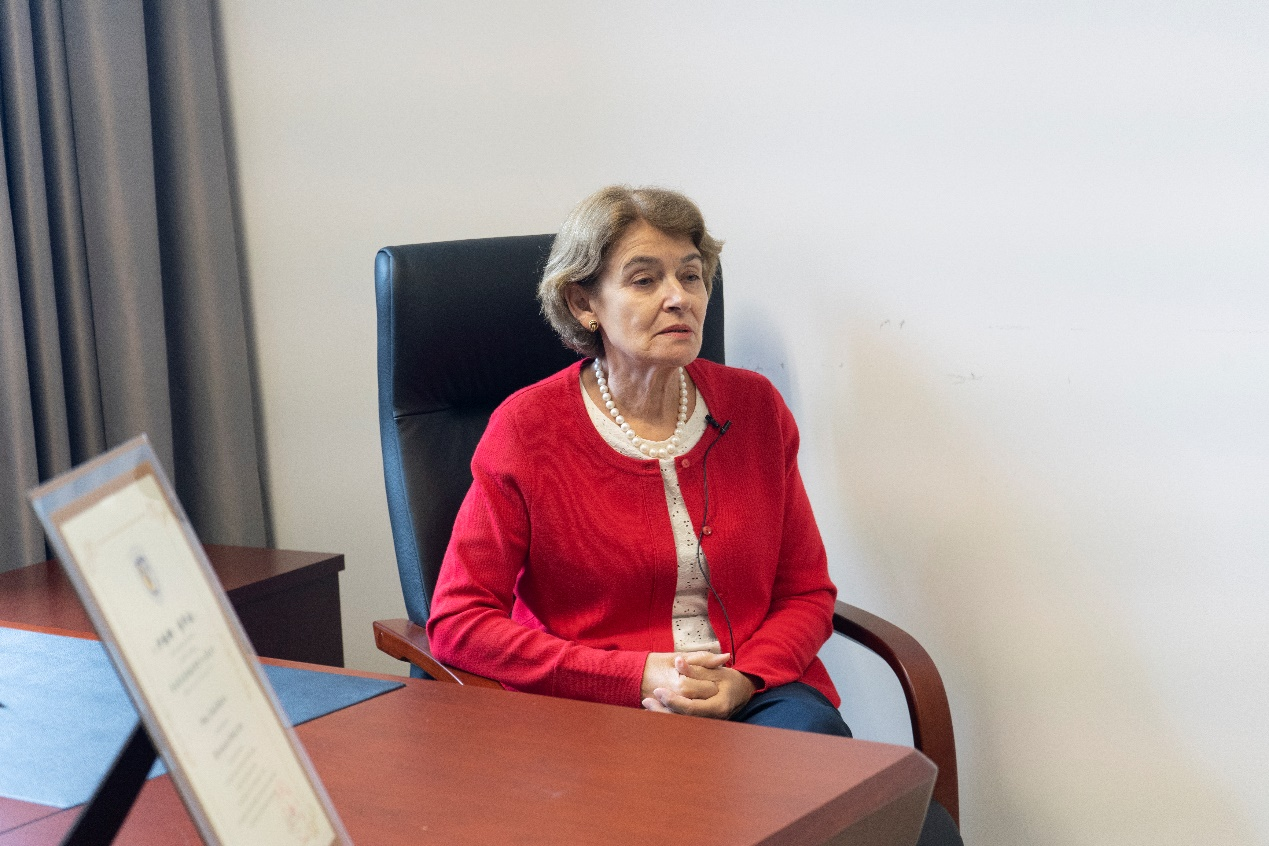 聯(lián)合國教科文組織前總干事伊琳娜·博科娃接受人民網(wǎng)采訪。人民網(wǎng) 常沙攝