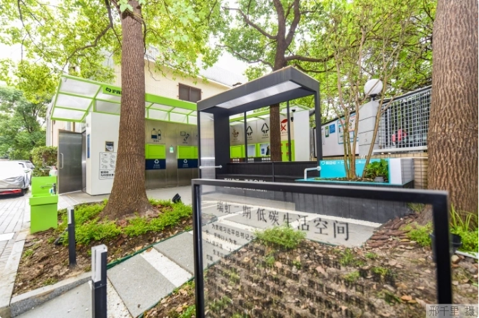 上海市瑞虹二期小區(qū)的低碳生活空間。本報(bào)記者 邢千里攝
