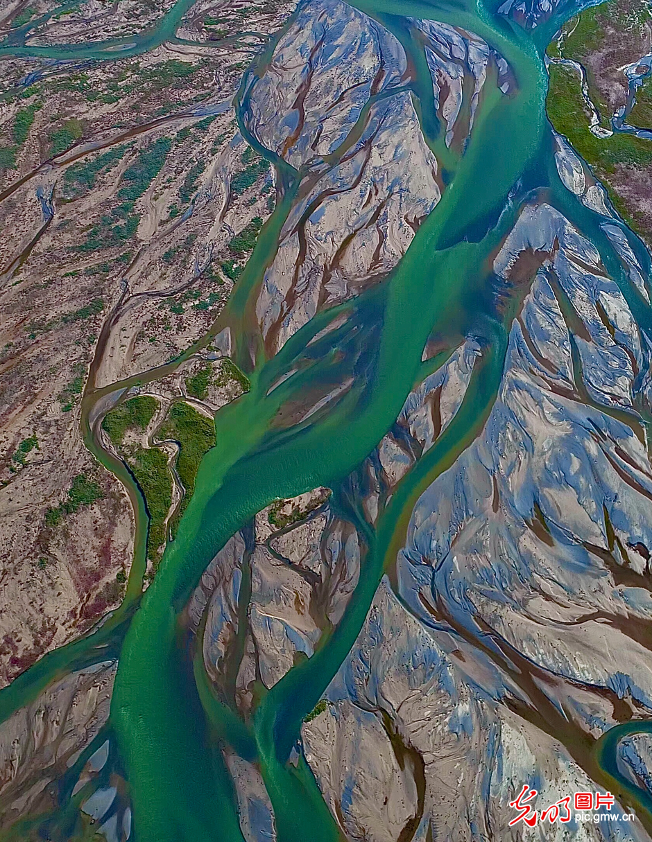 三江源國家公園正式設(shè)立，這是青海生態(tài)文明建設(shè)的新答卷