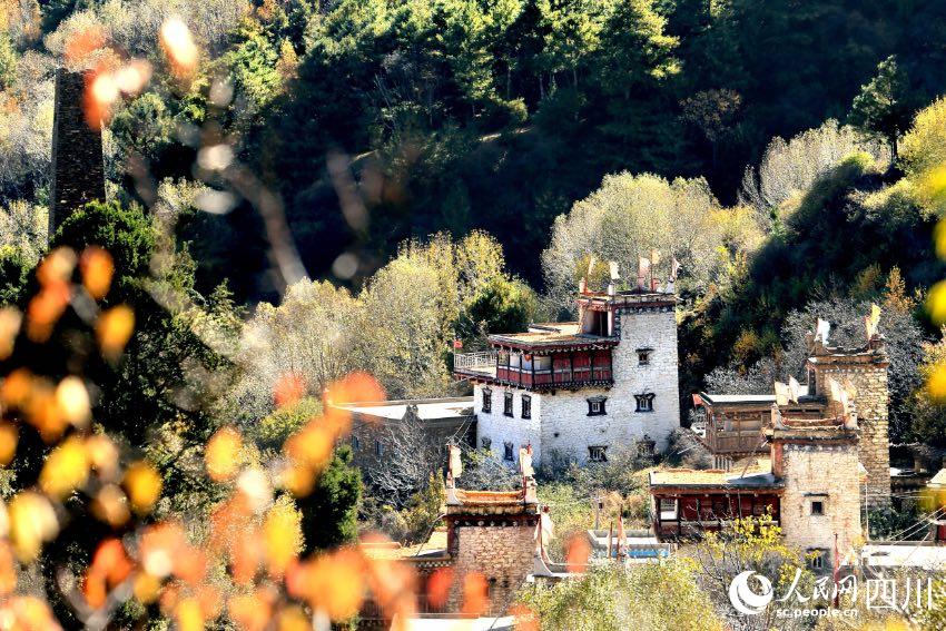 丹巴美景。李永安攝