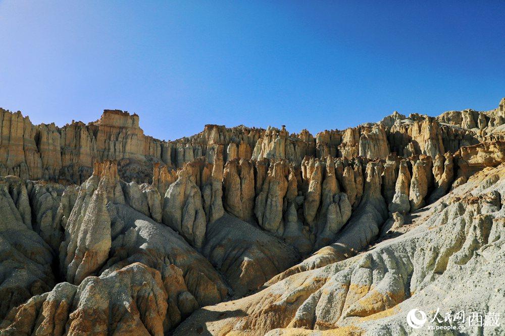 札達(dá)土林。人民網(wǎng) 李海霞攝