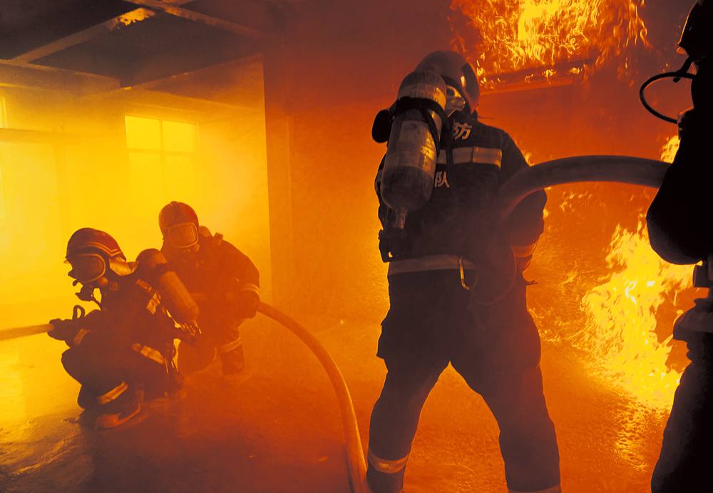 真煙真火，實(shí)戰(zhàn)演練。