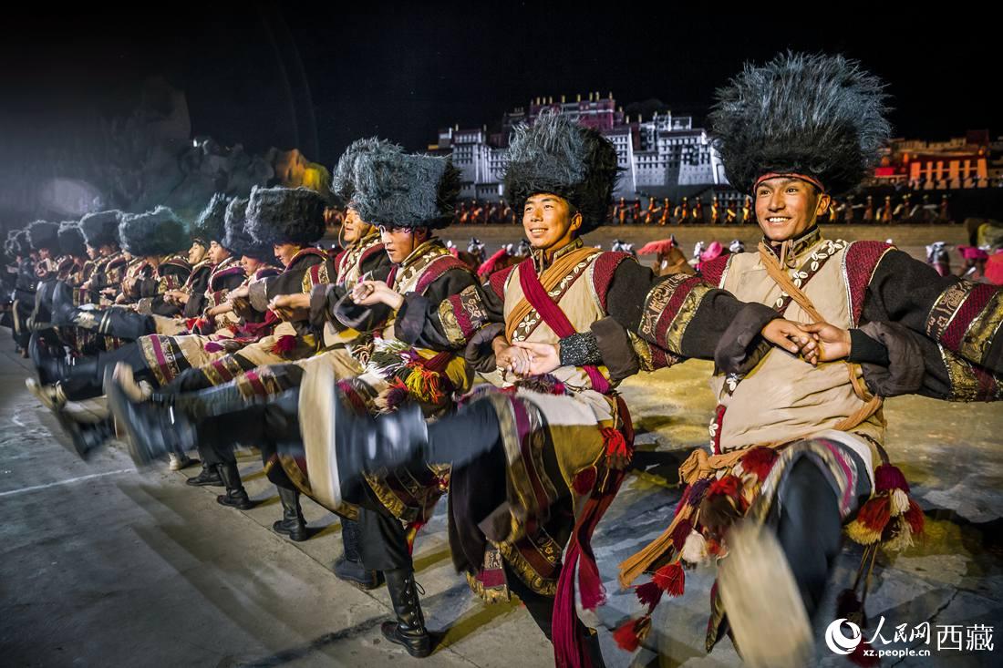 試演現(xiàn)場。