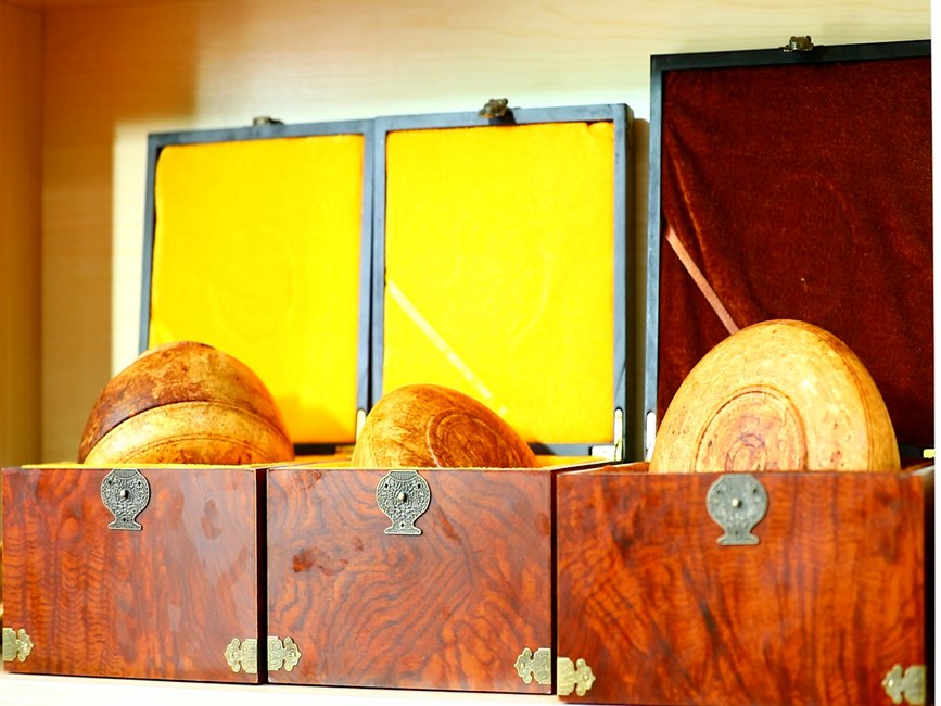 藏地木碗成品。