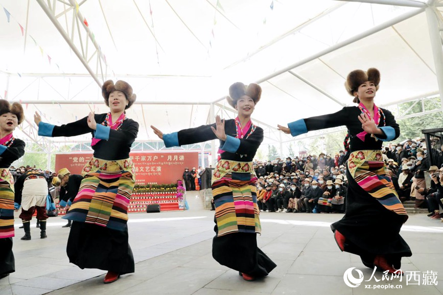 舞蹈《熱巴多吉》。人民網(wǎng) 次仁羅布攝