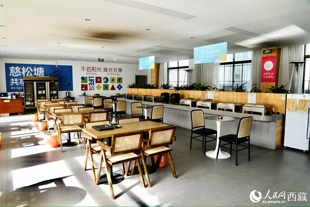 慈松堂社區(qū)共享食堂。人民網(wǎng)記者 次仁羅布攝