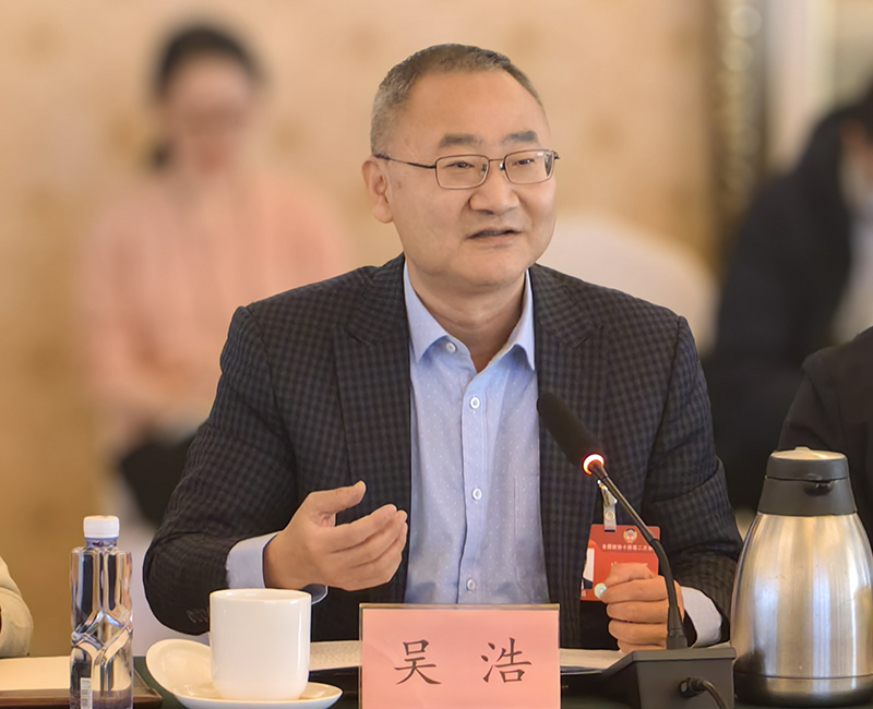 全國(guó)政協(xié)委員、首都醫(yī)科大學(xué)全科醫(yī)學(xué)與繼續(xù)教育學(xué)院院長(zhǎng)吳浩。受訪(fǎng)者供圖